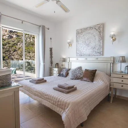 Abahana Villas Panoramic Views 빌라 *